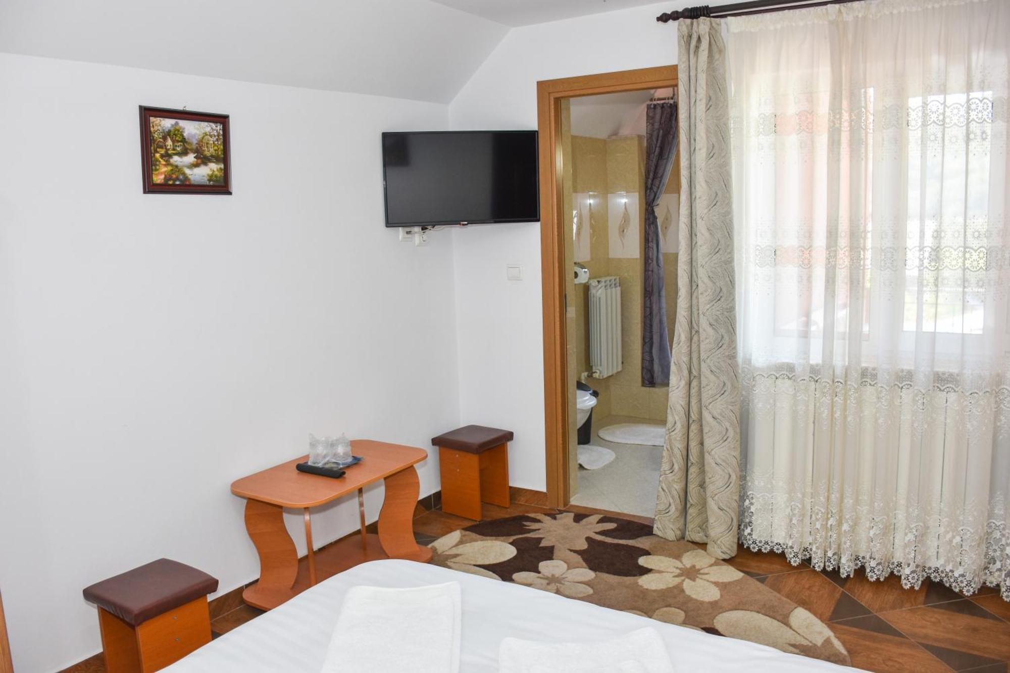 Apartmán Casa Diana-Maria Curtea de Argeş Exteriér fotografie