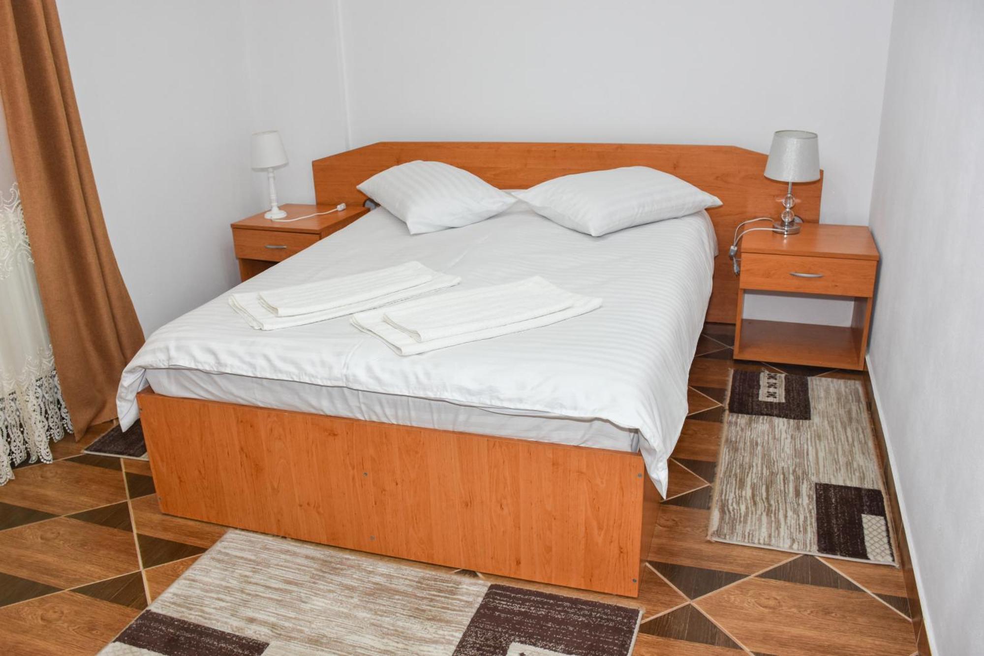 Apartmán Casa Diana-Maria Curtea de Argeş Exteriér fotografie