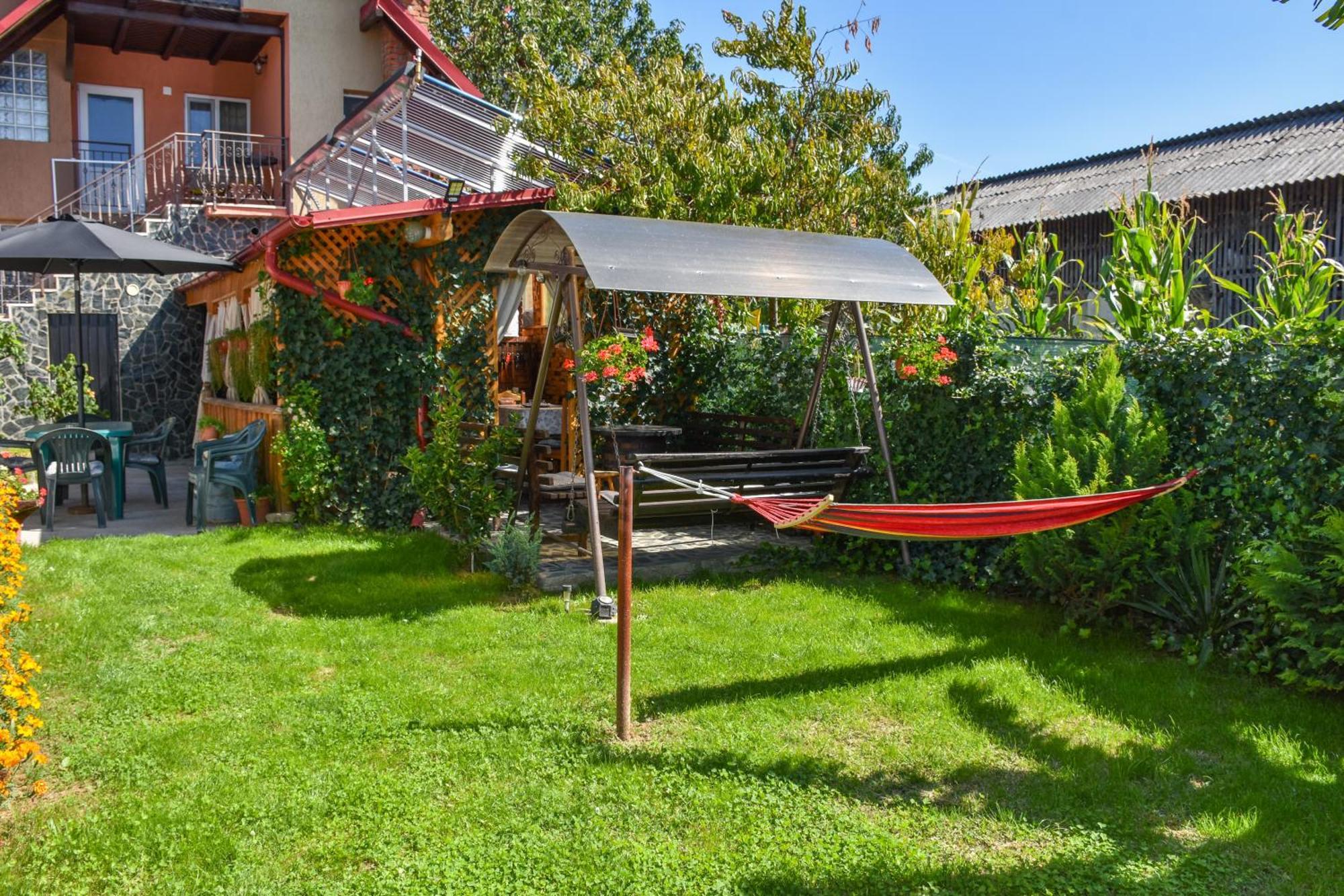 Apartmán Casa Diana-Maria Curtea de Argeş Exteriér fotografie