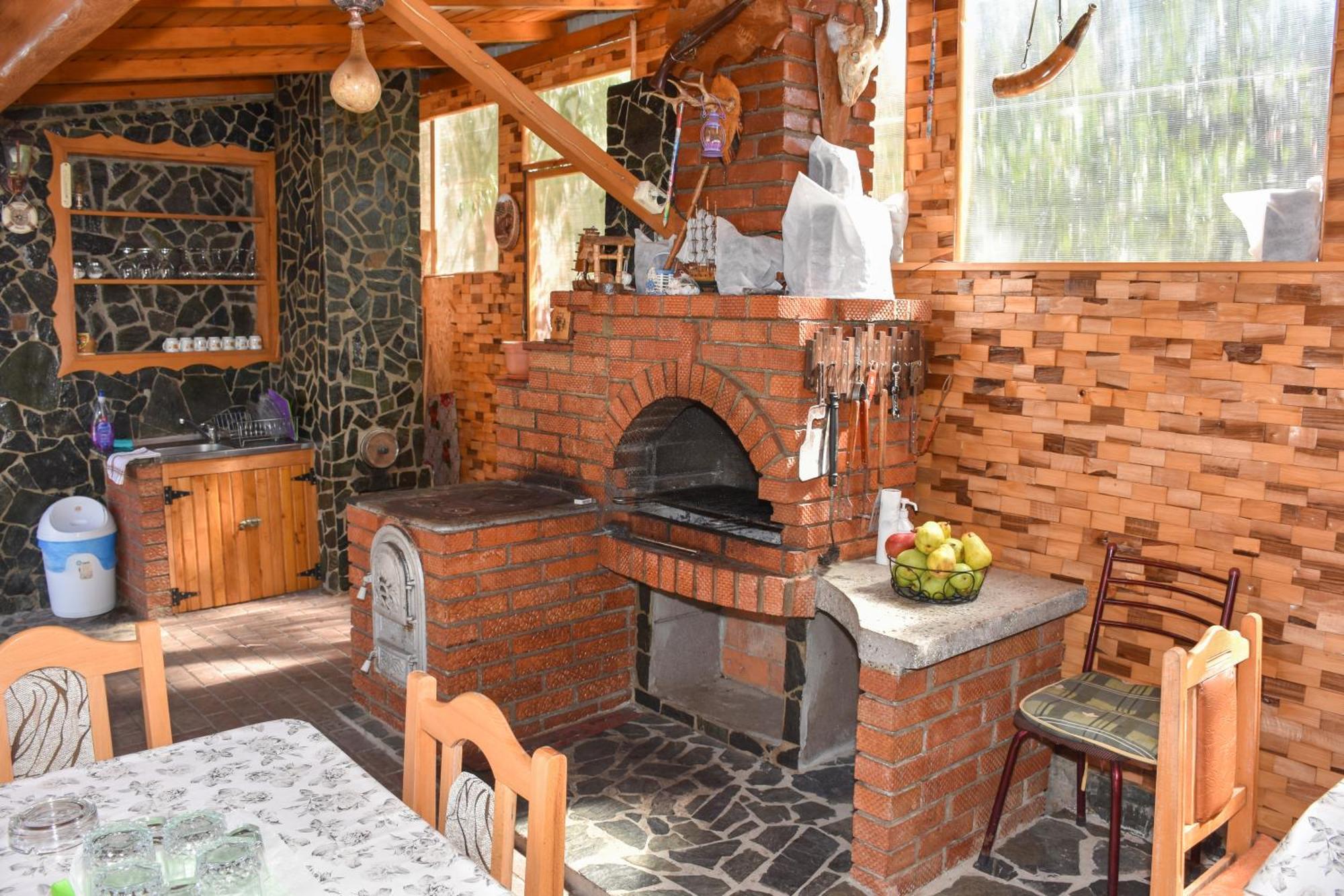 Apartmán Casa Diana-Maria Curtea de Argeş Exteriér fotografie